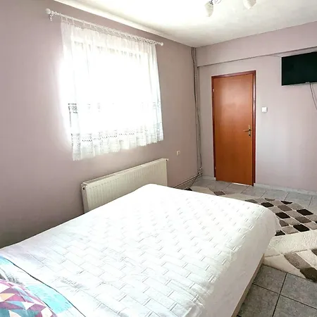 Bonem Apartman Apartment *